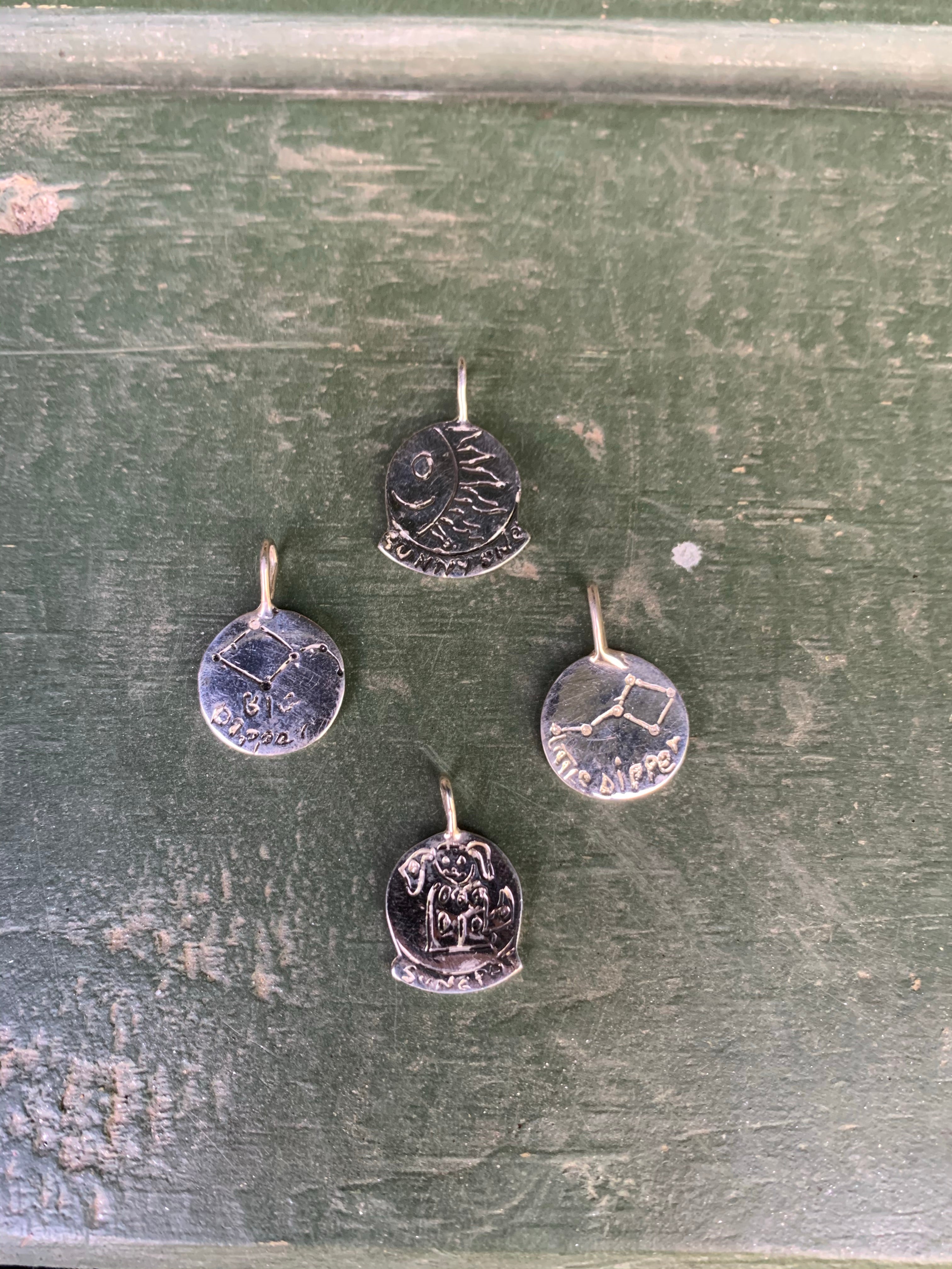 Select Vintage Cabin Charms